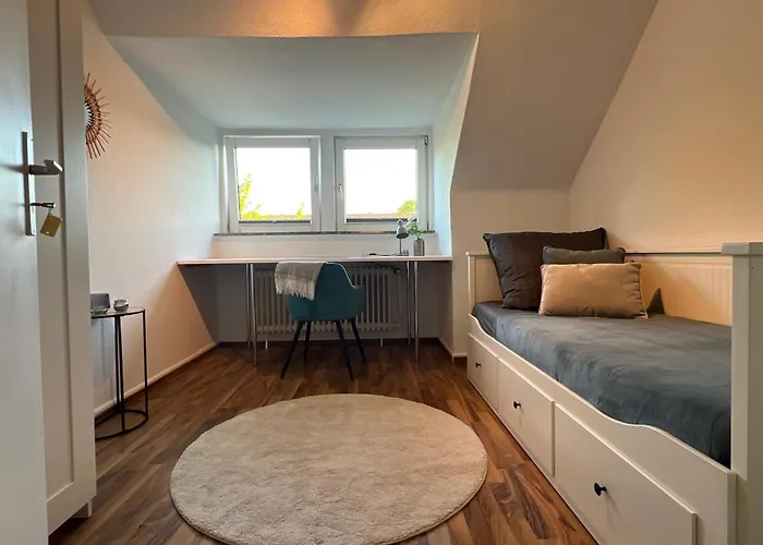 Апартаменты Charmante Stadtwohnung Mit Blick Ins Gruene